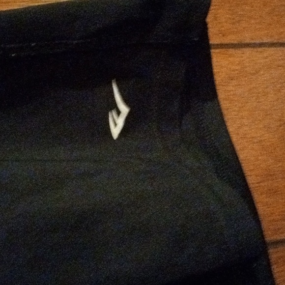 EVERLAST BRAND NEW WITHOUT TAGS! SIZE 2XL COMPRESSION MOISTURE BARRIER T SHIRT - Picture 5 of 9